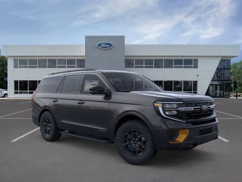 New 2026 Ford Expedition Tremor image 7