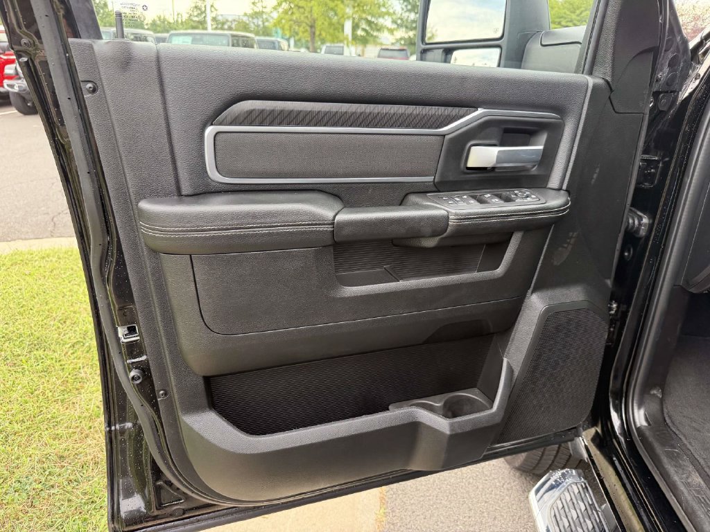 Used 2026 RAM 2500 Big Horn AWD/4WD image 30