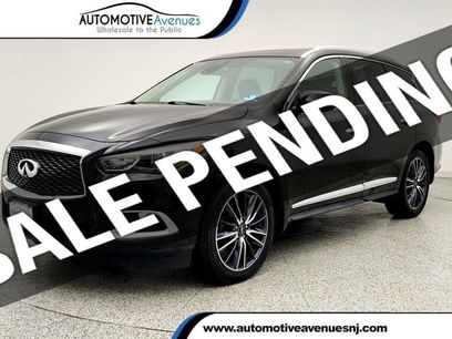 Used 2019 INFINITI QX60 Luxe w/ Essential Package