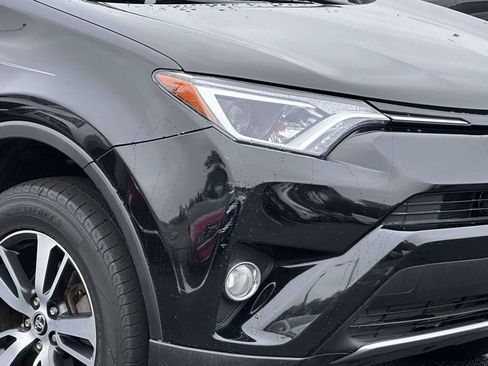 Used 2017 Toyota RAV4 XLE FWD image 8
