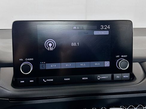 Used 2024 Honda Accord EX image 19