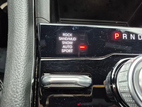 Used 2024 Jeep Grand Cherokee L Overland w/ Trailer Tow Package image 21