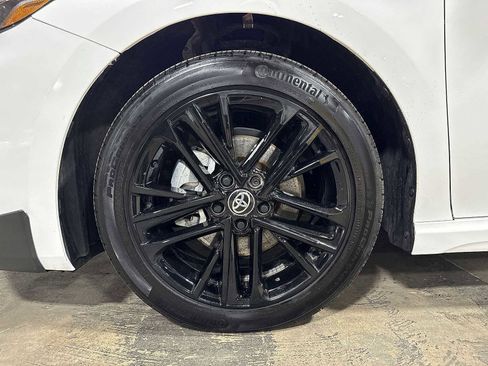 Certified 2025 Toyota Camry SE w/ Convenience Package image 10