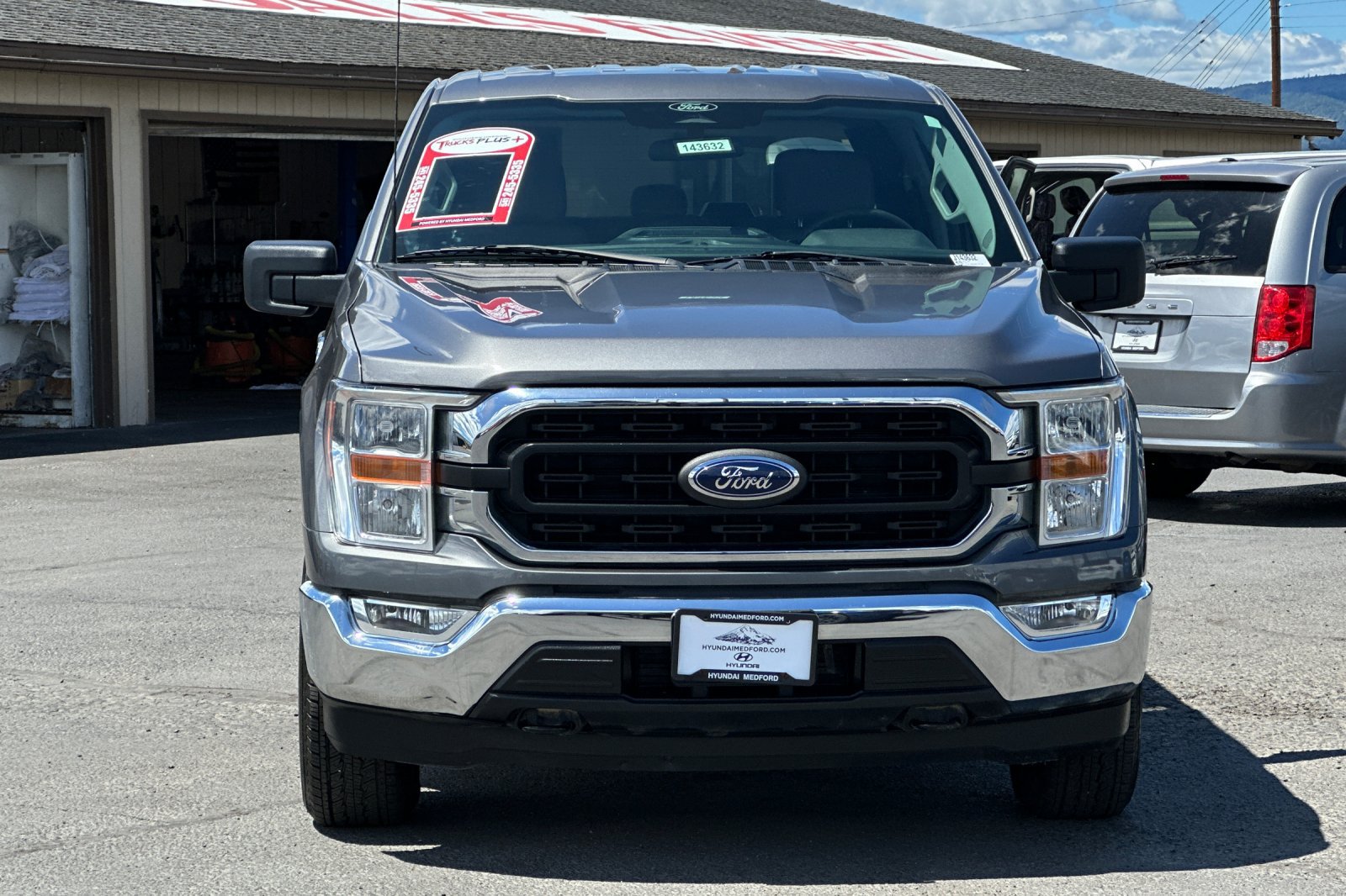 Used 2022 Ford F150 XLT AWD/4WD image 9
