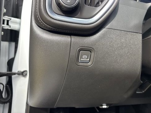 Used 2022 Chevrolet Silverado 3500 LTZ w/ Z71 Chrome Sport Edition image 29