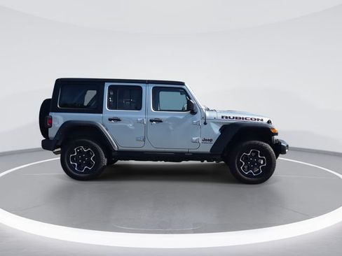 Used 2023 Jeep Wrangler Unlimited Rubicon AWD/4WD image 9