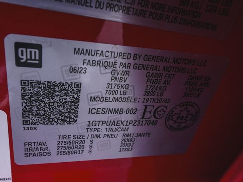 Used 2023 GMC Sierra 1500 Pro w/ Graphite Edition image 14