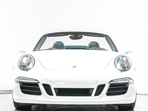 Used 2015 Porsche 911 Carrera GTS RWD image 4