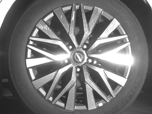 Used 2025 Nissan Altima 2.5 SV FWD image 14