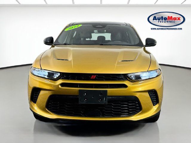 Used 2024 Dodge Hornet R/T Plus AWD/4WD image 2