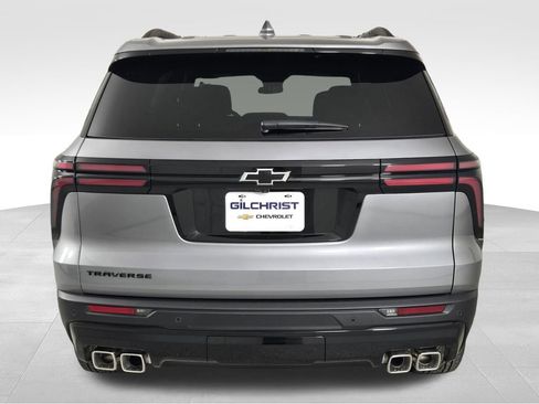 New 2026 Chevrolet Traverse LT w/ Midnight/Sport Edition FWD image 6