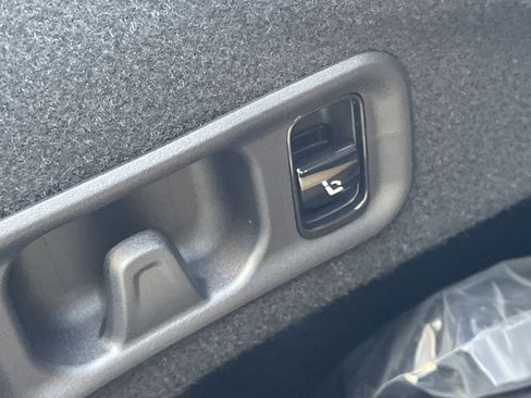 New 2026 Mercedes-Benz E 350 Sedan image 10