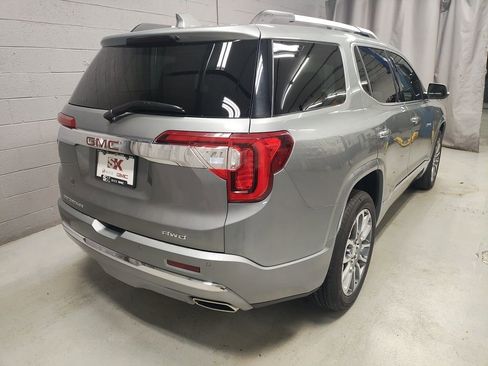Used 2023 GMC Acadia Denali w/ Denali Ultimate Package AWD/4WD image 2