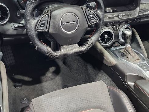 Used 2018 Chevrolet Camaro ZL1 RWD image 18
