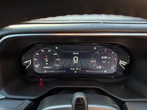 Used 2023 GMC Yukon Denali Ultimate image 17