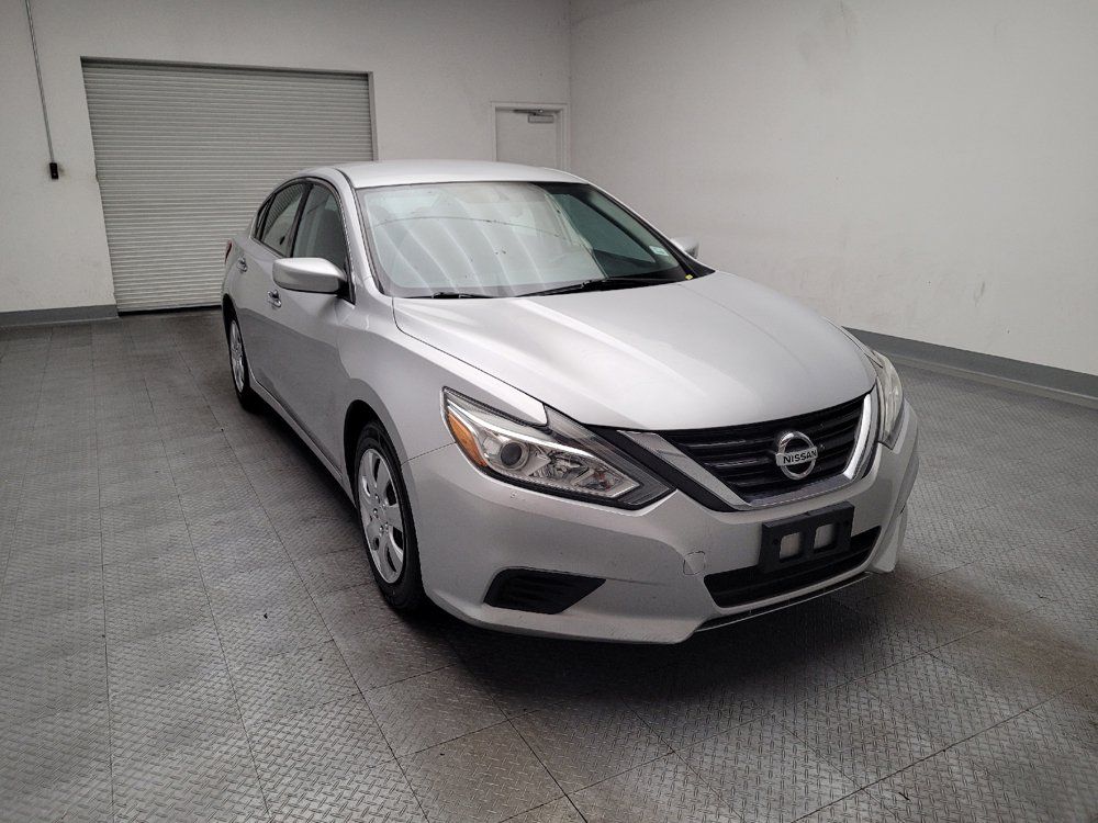 Used 2016 Nissan Altima 2.5 S w/ Power Driver Seat Package FWD image 14