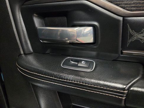 Used 2019 RAM 2500 Limited AWD/4WD image 39