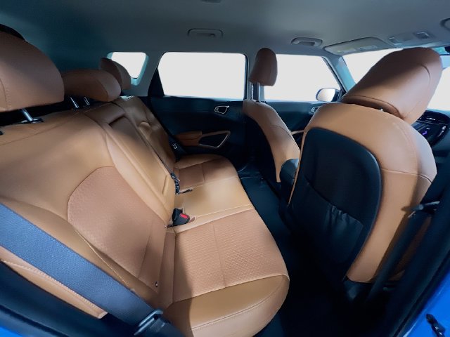 Used 2025 Kia Soul EX FWD image 27