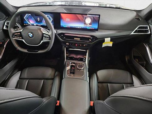 Used 2025 BMW 330i Sedan w/ Convenience Package image 14