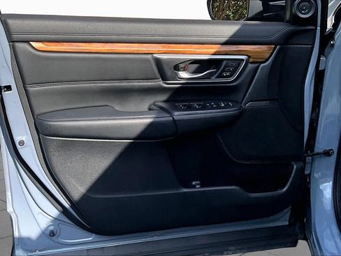 Used 2020 Honda CR-V Touring image 22
