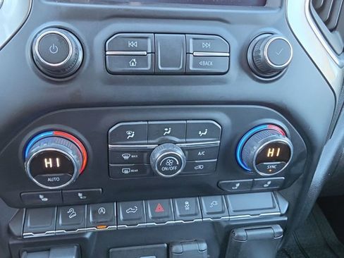 Certified 2019 Chevrolet Silverado 1500 RST image 19