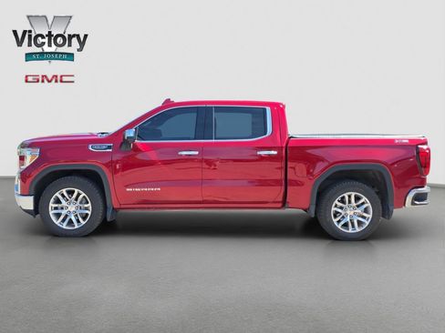 Used 2022 GMC Sierra 1500 SLT w/ X31 Off-Road Package AWD/4WD image 6