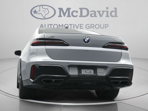 Used 2023 BMW 760i xDrive w/ Executive Package AWD/4WD image 30