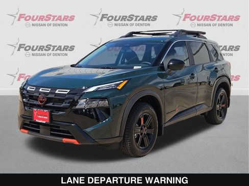 New 2026 Nissan Rogue SV AWD/4WD image 9