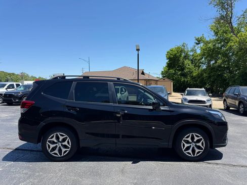 Used 2024 Subaru Forester Premium AWD/4WD image 7