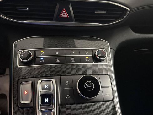 Used 2021 Hyundai Santa Fe SE FWD image 18