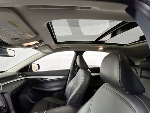 Used 2019 INFINITI QX50 Luxe image 21