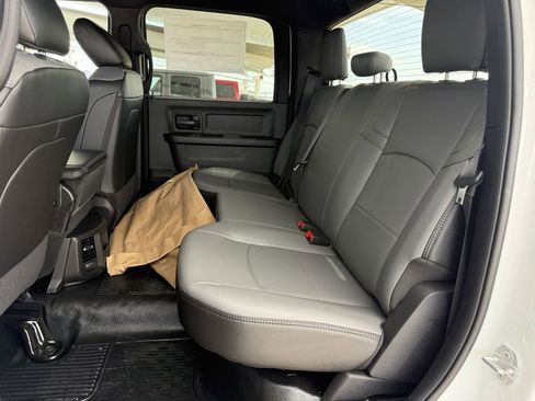 New 2026 RAM 3500 Tradesman w/ Chrome Appearance Group A AWD/4WD image 25