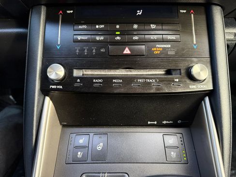 Used 2017 Lexus IS 300 AWD w/ Premium Package image 35