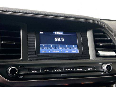 Used 2020 Hyundai Elantra SE w/ Cargo Package (C1) FWD image 26