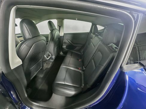 Used 2022 Tesla Model Y Long Range AWD/4WD image 28