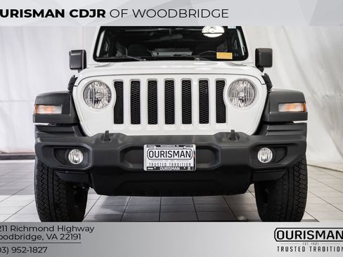 Certified 2022 Jeep Wrangler Unlimited Sport image 2