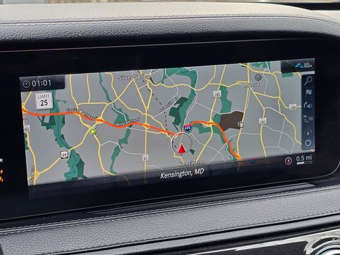 Used 2020 Mercedes-Benz S 560 4MATIC Sedan image 34