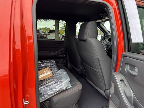New 2026 Nissan Frontier PRO-4X w/ Pro-4x Convenience Package image 17