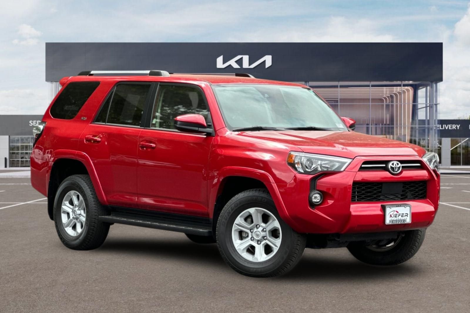 Used 2024 Toyota 4Runner SR5 AWD/4WD image 2