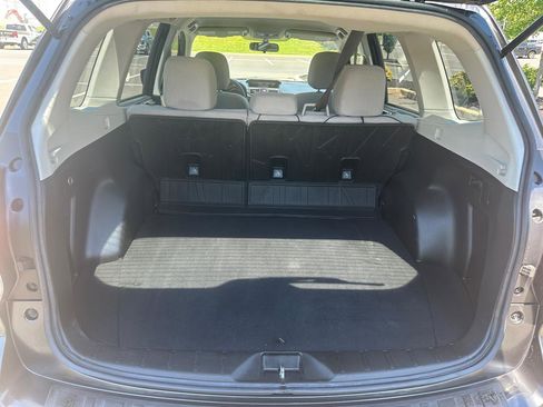 Used 2018 Subaru Forester 2.5i w/ Alloy Wheel Package AWD/4WD image 7
