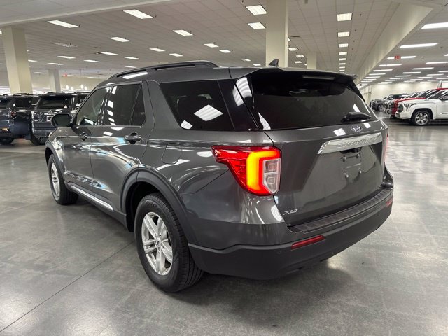 Used 2020 Ford Explorer XLT AWD/4WD image 5
