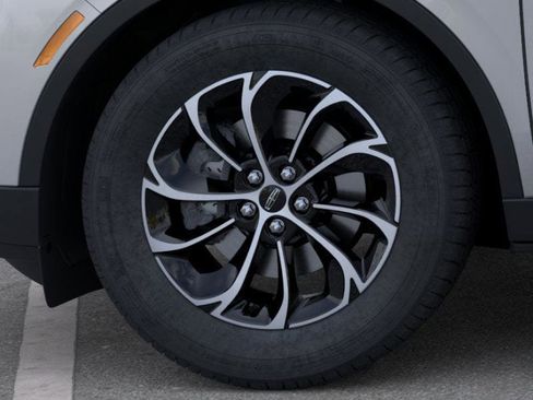 New 2026 Lincoln Nautilus Premier w/ Equipment Group 102A AWD/4WD image 19
