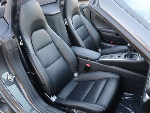 Used 2017 Porsche 718 Boxster image 43