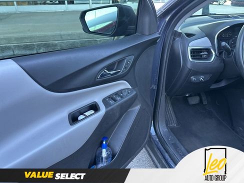 Used 2018 Chevrolet Equinox LS image 4
