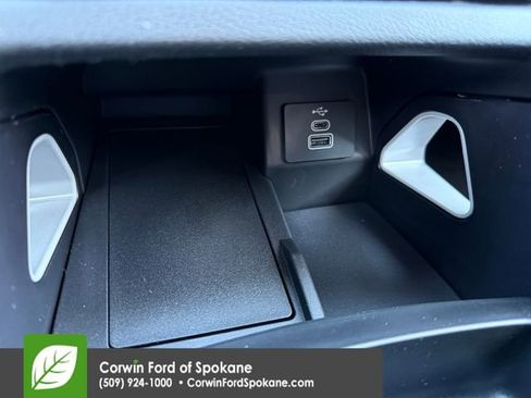 New 2025 Ford Ranger Lariat w/ FX4 Off-Road Package image 29