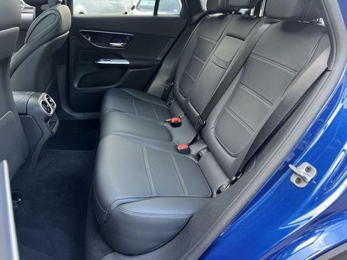 Used 2026 Mercedes-Benz GLC 300 4MATIC image 30