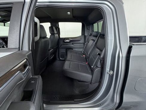 Used 2023 Chevrolet Silverado 1500 RST w/ Texas Edition Plus AWD/4WD image 7