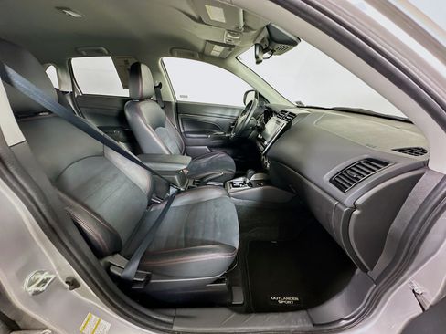 Used 2024 Mitsubishi Outlander Sport AWD image 29