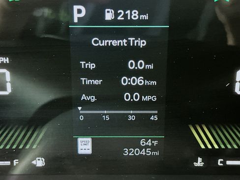 Used 2025 Kia K4 LXS image 19