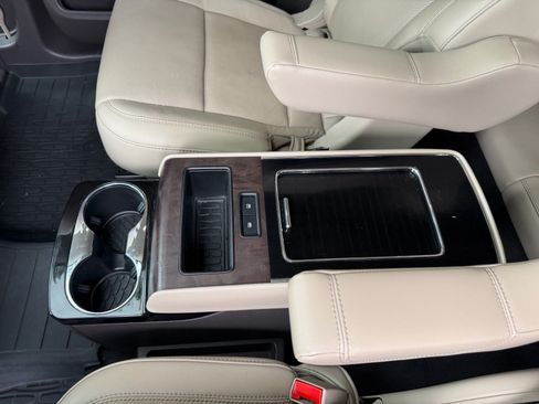 Used 2022 Lincoln Aviator Reserve w/ Equipment Group 201A AWD/4WD image 21